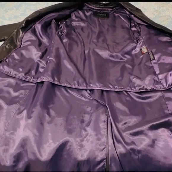 Wilson’s Leather Pelle Studio blk leather duster coat, lrg, purple liner, nice! - Picture 10 of 13